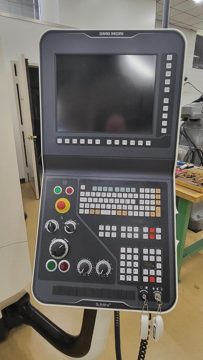 AC_Equipment's tweet photo. 2022 DMG Mori CMX1100V For sale Immediately! VERY LOW hours!  Contact us for more details. https://t.co/fEZBLK0ATW
@dmgmoriusa #Milling #Millingmachine #EDMmachining https://t.co/vocwj2769z
