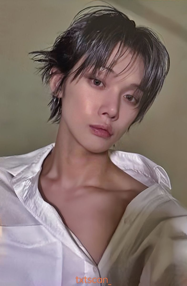 closetobeomgyu's tweet photo. girlmaxxing no labels part 1 photocards you are so dear to me https://t.co/MlQOauQDzi