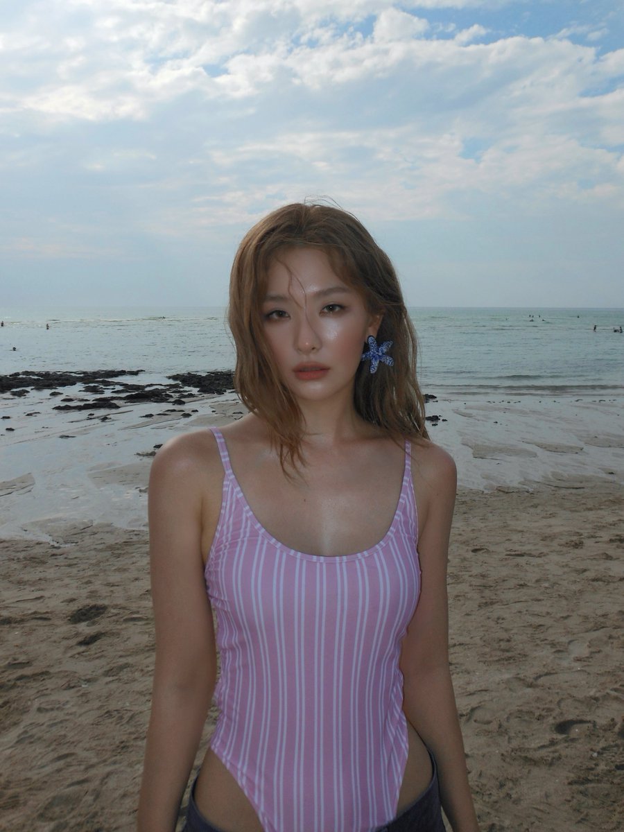 jaeqiito's tweet photo. me adoece saber que existe alguem com esse rosto e ela nao me namora https://t.co/2veJLYgoAV