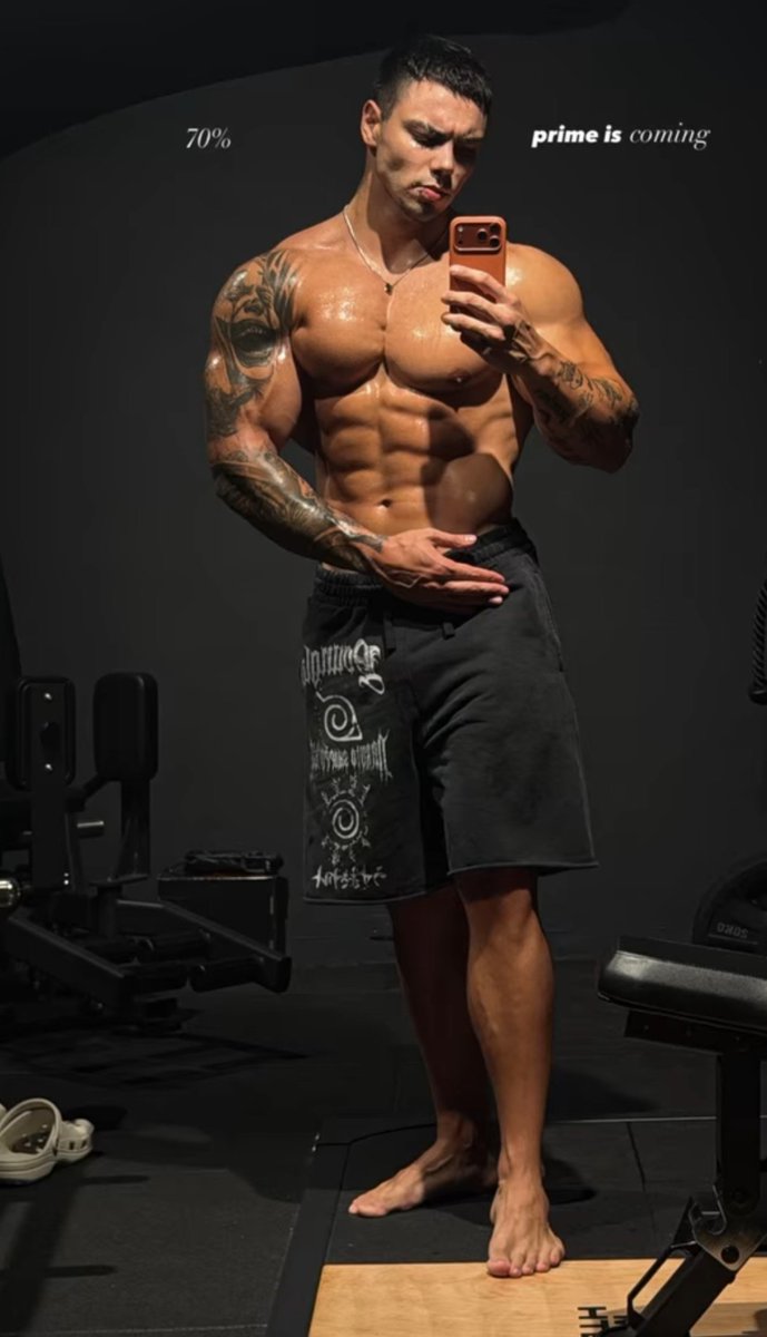 AndoniFitnessmx's tweet photo. Que rico debe oler 😍🔥
#andonifitness https://t.co/erN0gY2YOr