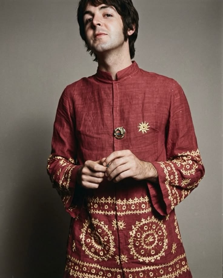 polkadotang3l's tweet photo. mind if a white boy gets a little ਪੰਜਾਬੀ 👀 https://t.co/u4Ozd94q2j
