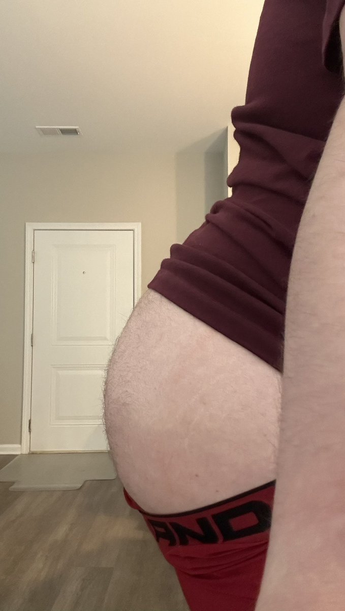 jakesbooty22's tweet photo. is my ass good enough? #virgin #gay #firsttime https://t.co/MG8GbX4vww