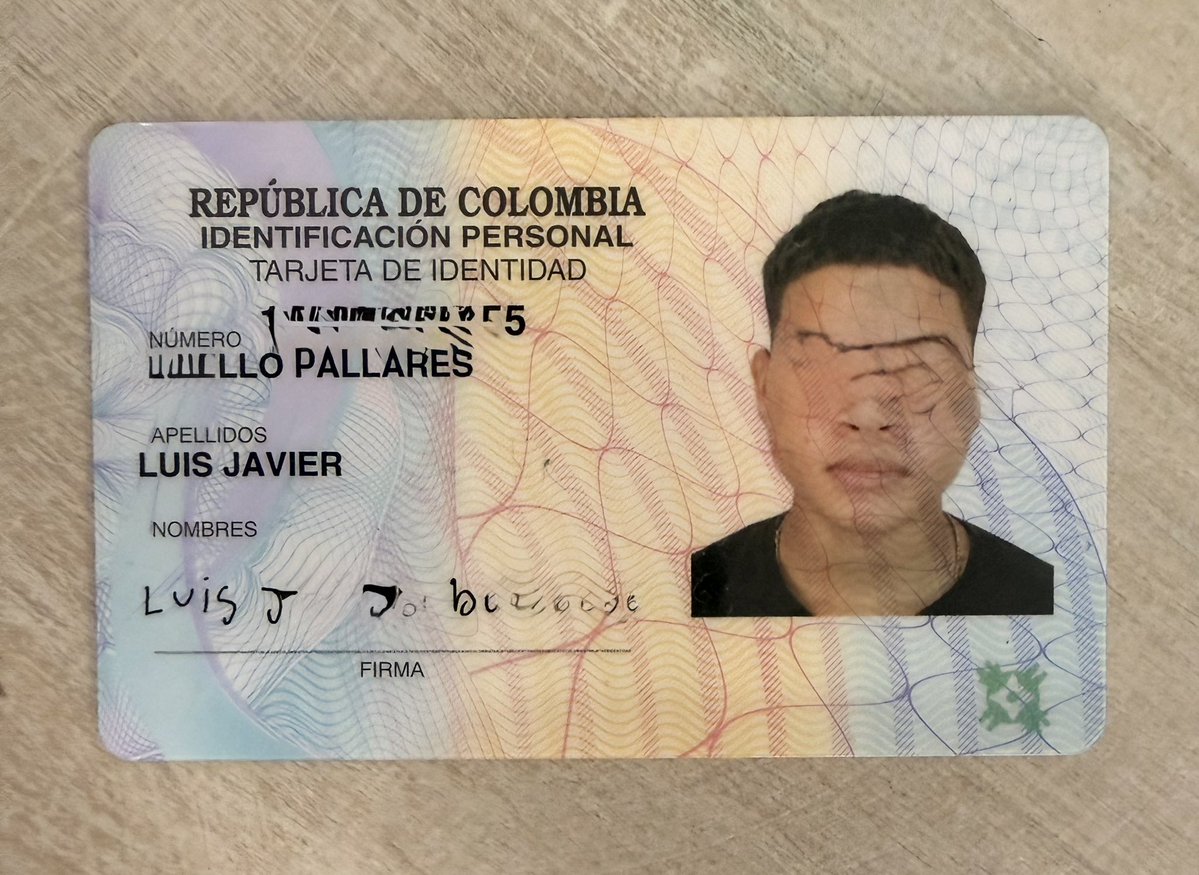 Jose_Tcco's tweet photo. Si alguien en esta red conoce a Luis Javier Pallares B. , nacido en 2010

Encontré su Tarjeta de Identidad en la calle. https://t.co/HRt2VDqhxB