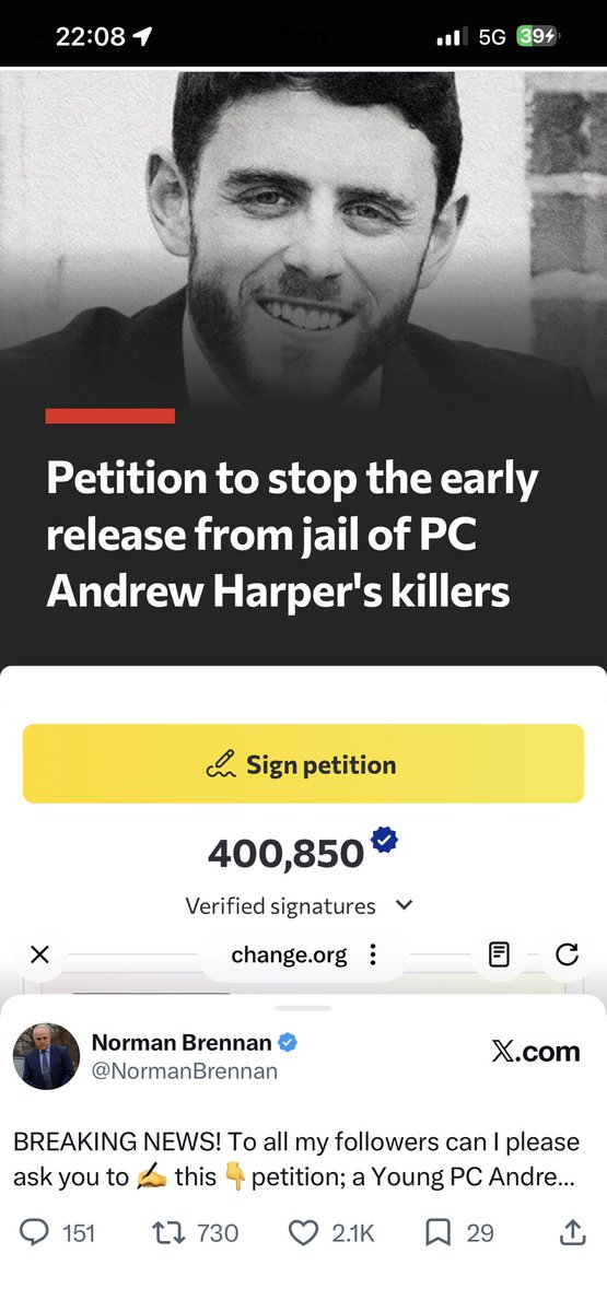 NormanBrennan's tweet photo. BREAKING NEWS! The Petition to keep Two Laughing Police Killers in Jail &amp; NOT released at the 50% mark has Now passed 400,000 in just 24hrs a massive show of support for Lissie Harper; PC Andrew Harpers family colleagues &amp; friends! Let’s get this to 500,000 Please  ✍️ &amp; Share👍🙏 https://t.co/s2CWMciM7L