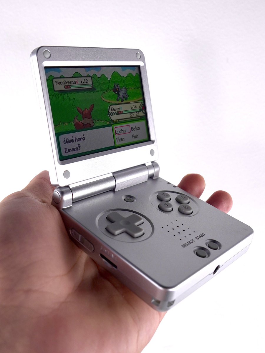 MiyooMiniPlus's tweet photo. This isn't a Game Boy Advance SP; it's the new Anbernic RG SP, released today for $60. It can emulate not only GBA games but also many other retro consoles, including PS1 and some PSP games 🔥
Link: https://t.co/TnrbJAENCl
#anbernic #gameboy #anbernicsp #gameboyadvancesp https://t.co/AvoBedr1hp