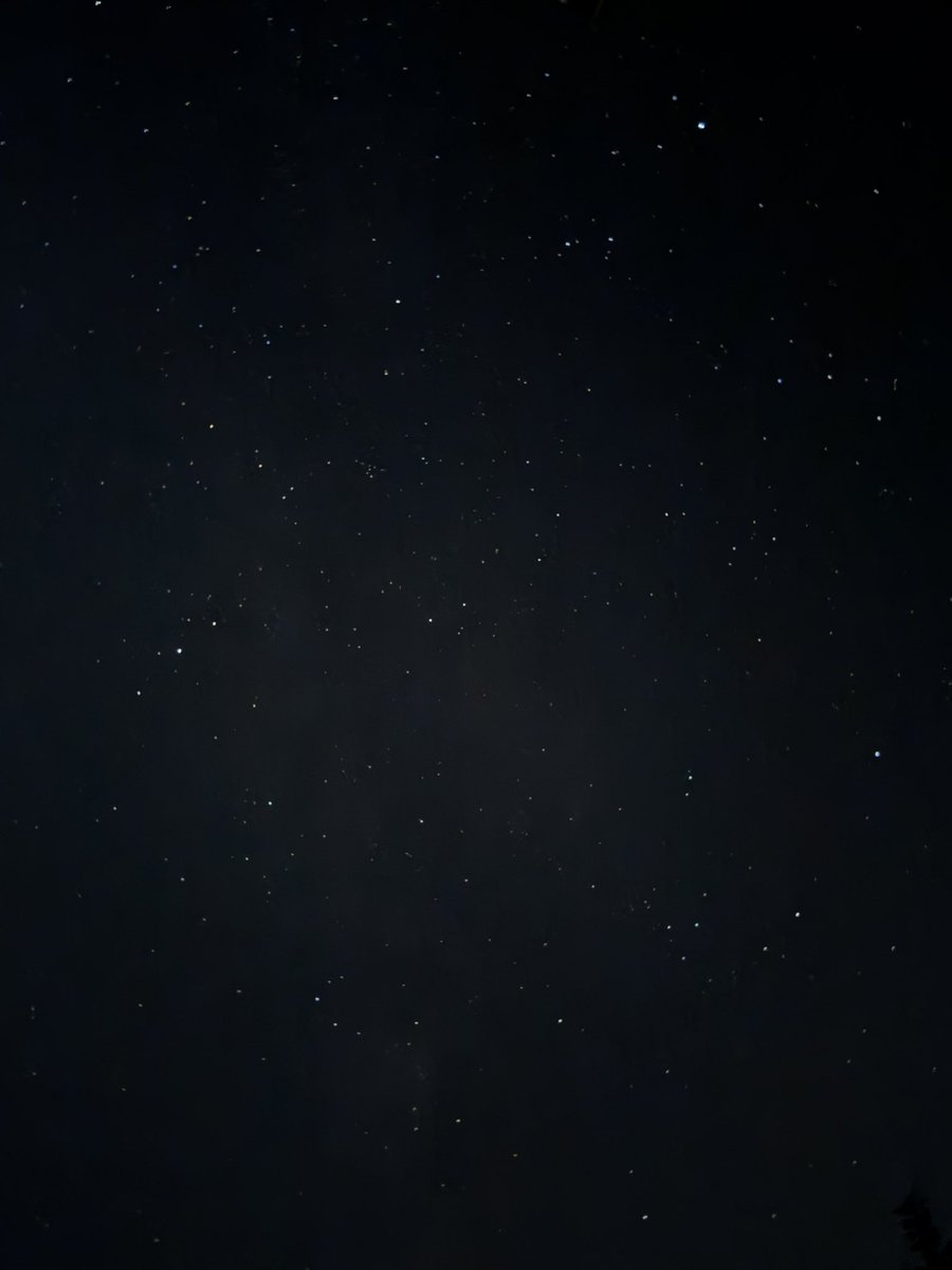 cupidjuno's tweet photo. can we just stargaze together and forget about everything https://t.co/n6coWTh9w8