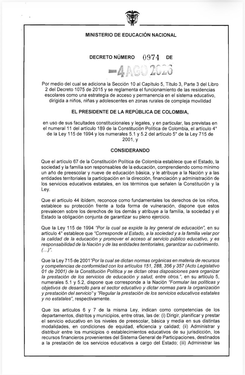 Mineducacion's tweet photo. Seguimos con las buenas noticias. 🙌

El Gobierno del Cambio expidió el Decreto 0974 para la creación de las Residencias Escolares. Un lugar seguro donde niñas, niños y adolescentes pueden alojarse, alimentarse bien y seguir estudiando sin que la distancia sea un obstáculo. 🏡📚
#ConDignidadCumplimos