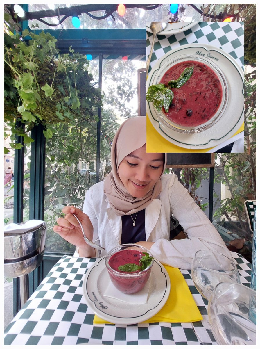 devrvellia's tweet photo. As for mommy.. lucky seeing everyone happy, having such beautiful weather, (even managed to take a nap during our picnic), got to hear the sound of the gulf and it really felt like we're back in Saint-Malo, savoring a unique myrtille dessert soup and so yummy decaf+oat milk
Merci https://t.co/FFQBQcbgcR