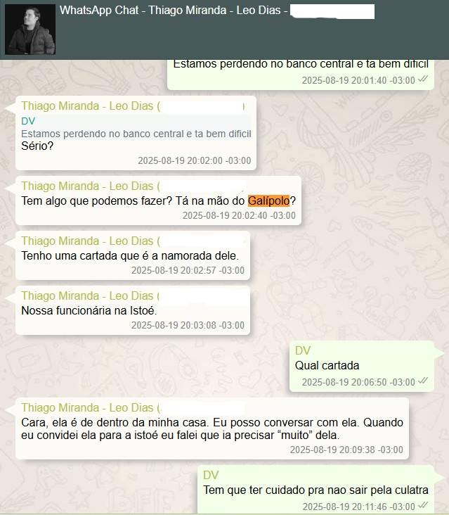Maxcardoso's tweet photo. Pessoal já esqueceu da história sobre a outra namorada do Galípolo.
Segundo o Thiago Miranda em uma conversa com Vorcaro, a Thaiz Brito seria namorada do Galípolo também.
Será que é verdade? https://t.co/x4WnuDL63J