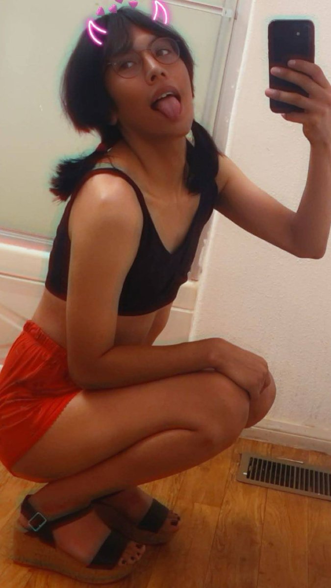 cecearra's tweet photo. 😉😘 #femboy #femboys #crossdresser #sissy #trap #cd #cder #chudai #goon https://t.co/I61f17V9HH