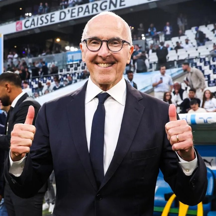 lnstantFoot's tweet photo. 🚨🚨 L'OM DOIT VENDRE POUR 150M€ !!! 😱😱💰

TOUTE L'ÉQUIPE EST À VENDRE !

MCCOURT NE VEUT PLUS SIGNER DE CHÈQUES, LUI QUI A ENGLOUTI 700 À 800 M€ DEPUIS SON ARRIVÉE À L'OM 🇺🇸🤯

(@Romain_Molina) https://t.co/O9kZfrIVYG
