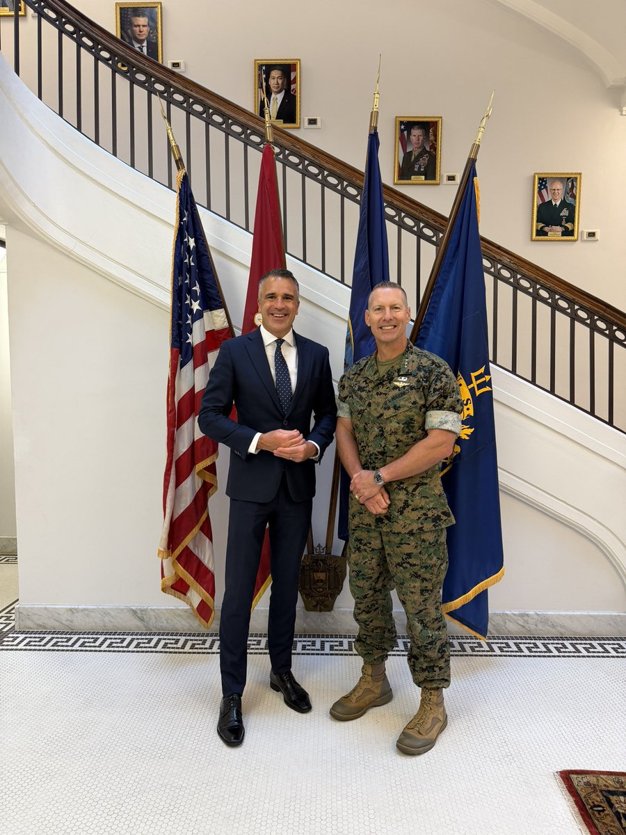 PMalinauskasMP's tweet photo. The US Naval Academy in Maryland is a truly impressive institution.

It was valuable to learn more about how the United States prepares the next generation of naval officers, including those who go on to serve in the Naval Nuclear Propulsion Program and aboard Virginia-class submarines.

Thanks to US Naval Academy Superintendent Lieutenant General Michael Borgschulte for welcoming me to the Academy.