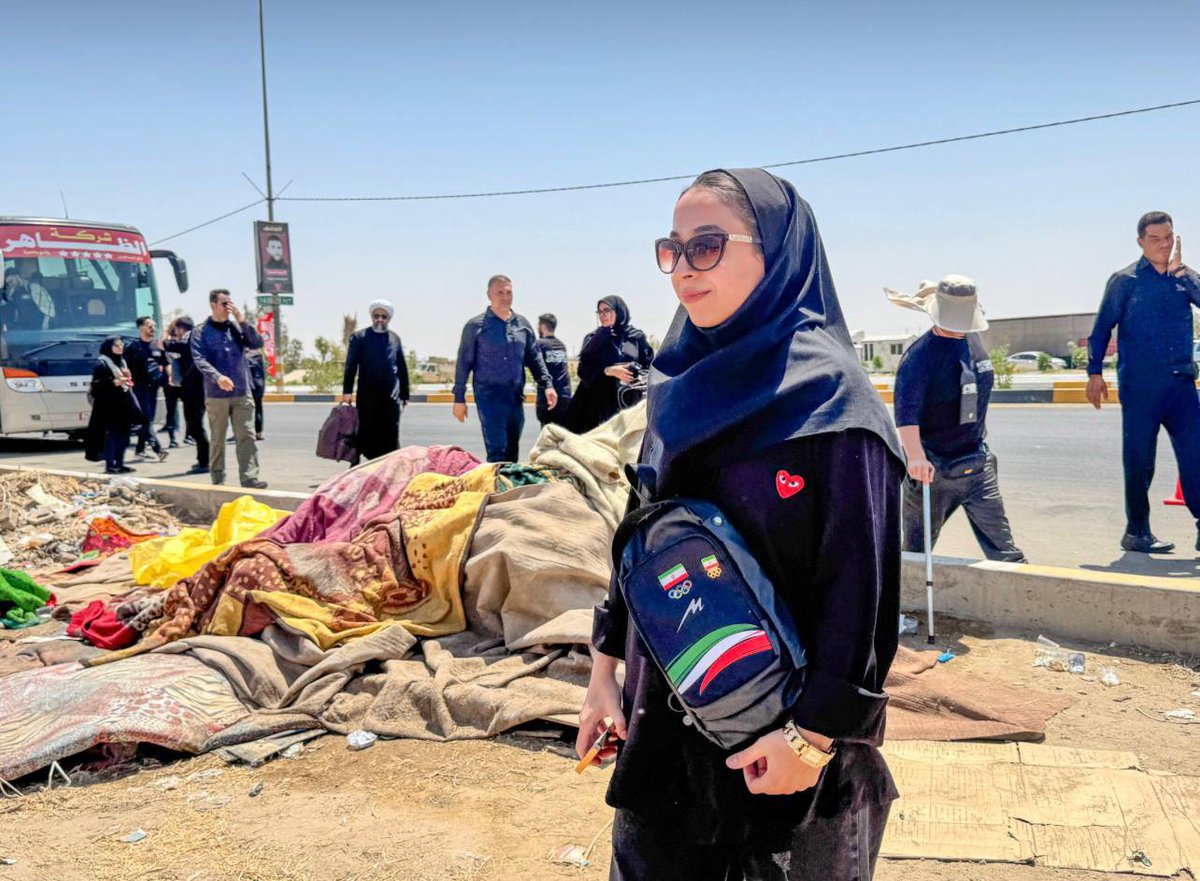 ya3er_ap's tweet photo. امسال حضور پرتعداد ورزشکارها که تو پیاده روی اربعین درحال خدمت رسانی و پذیرایی از زائرین بودن پررنگ و قابل لمس بود برای خیلی ها؛ دم سازمان ورزش شهرداری تهران گرم بابت این حرکت تاثیر گذار

امیدواریم سازمان های فرهنگی هنری سال بعد همین حرکت رو با هنرمندان هم بزنن خیلی اثر مثبت داره https://t.co/ljuQdigDWl