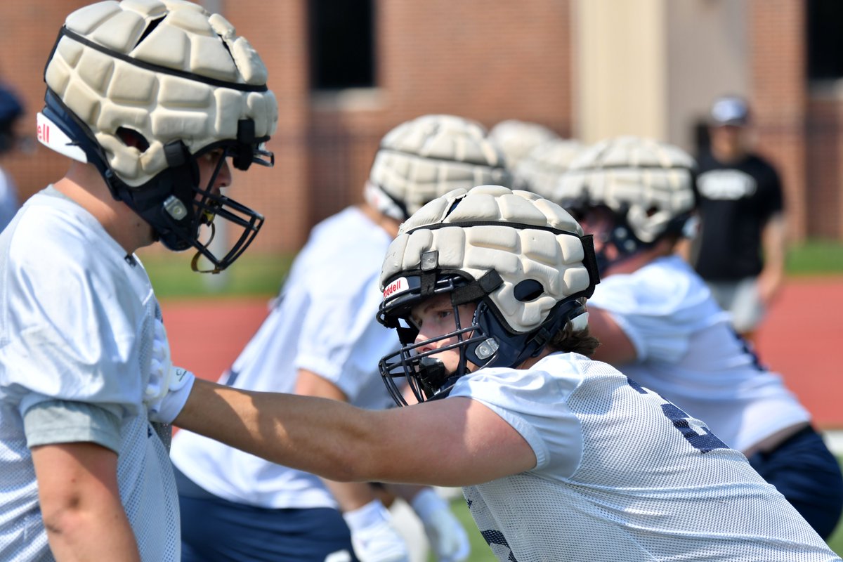 cunebulldogs's tweet photo. DAY ONE!

🏈 24 days until the season opener! #RTB 

📸: https://t.co/r3RyX9n1e8