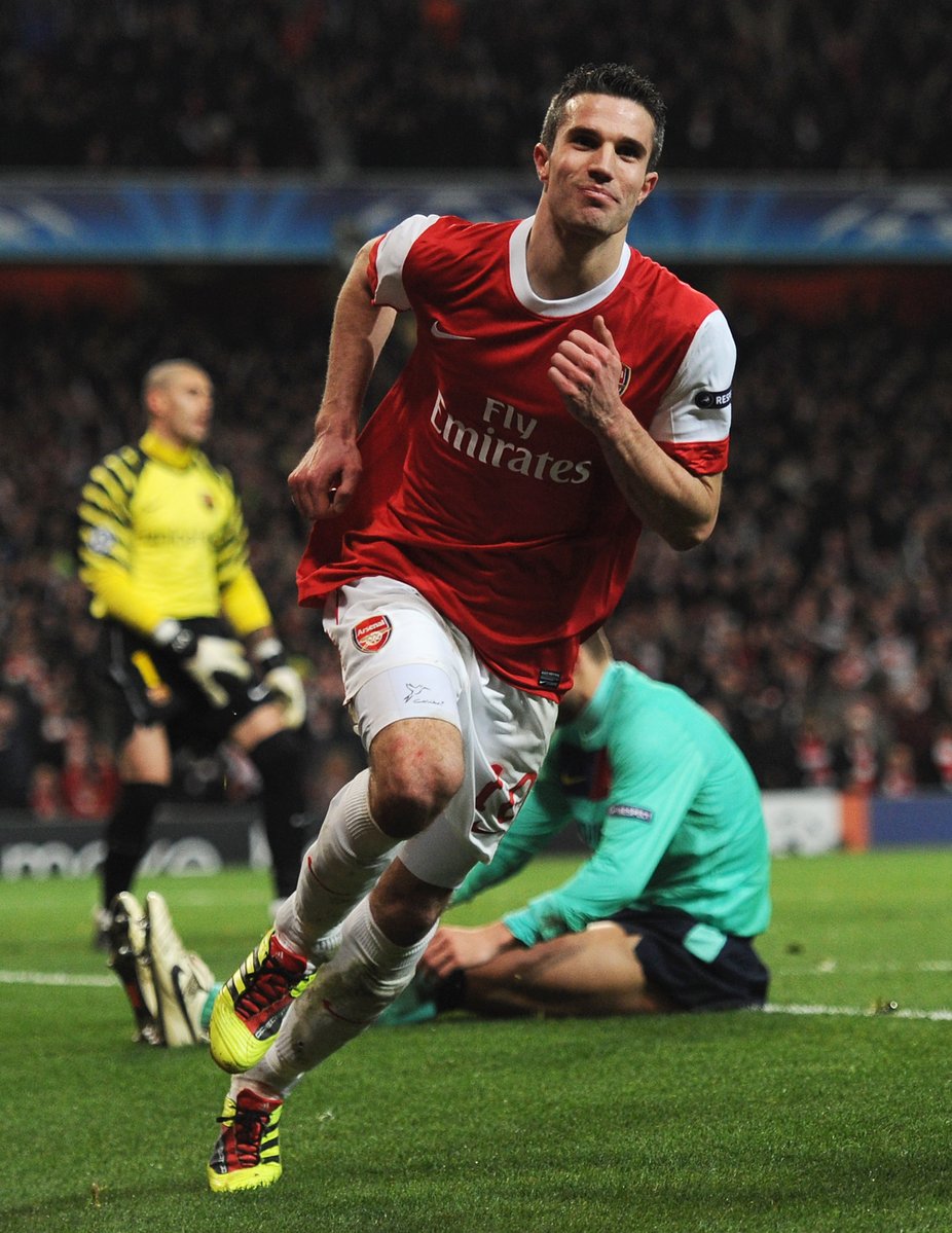 LigadeCampeones's tweet photo. 🦸‍♂️ 𝓡𝓸𝓫𝓲𝓷 😎

#UCL | @Persie_Official https://t.co/bNKLVWy6TG