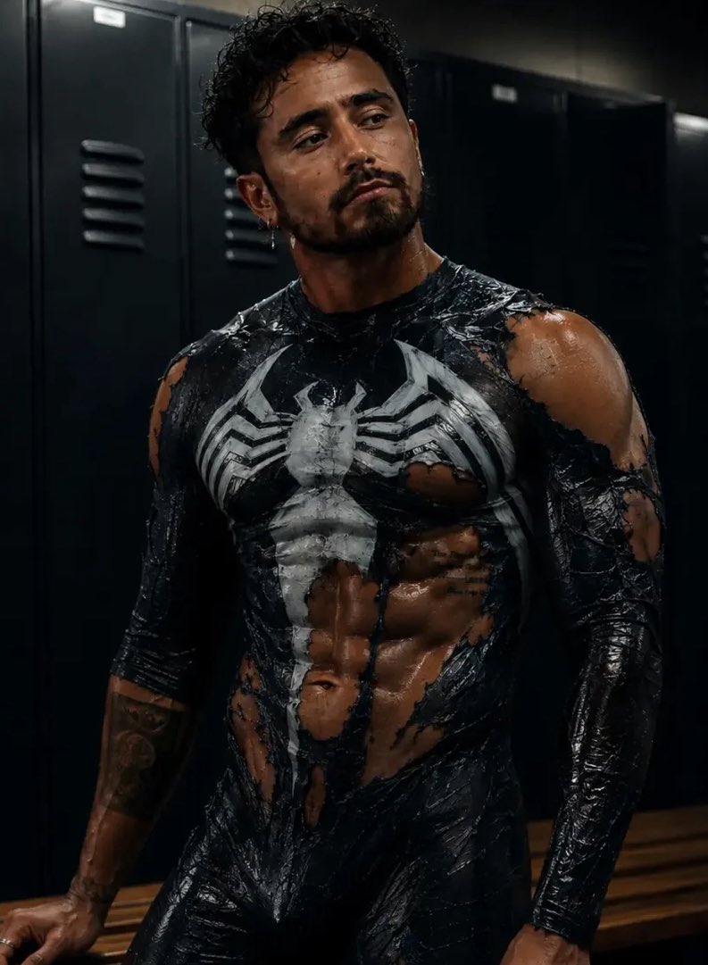 freddie20004's tweet photo. Michael Cimino via IG

Which suit do you like best?  

Spider-Man 2099.           Venom.      X-Men https://t.co/2SRJTfyNB4