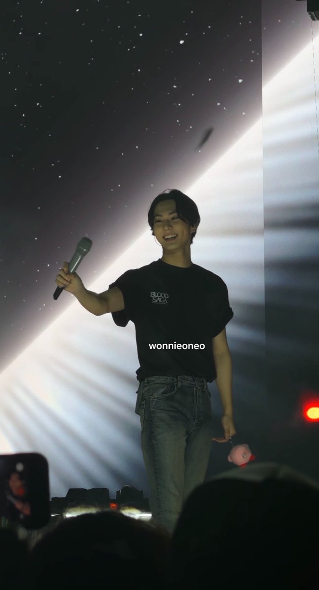 wonnieoneo's tweet photo. Anyways here’s jungwon from San Diego I love him 🫶🏻 #jungwon https://t.co/zAXJquOuf6