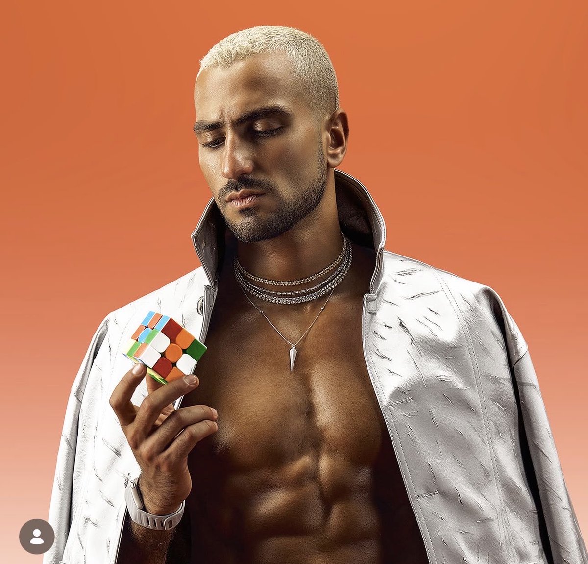 ChocoletMan's tweet photo. ايه يا شرنوبى الجسم القمر دا و التان القمر دا 😋🌶️❤️‍🔥 https://t.co/ESYvUN47iV