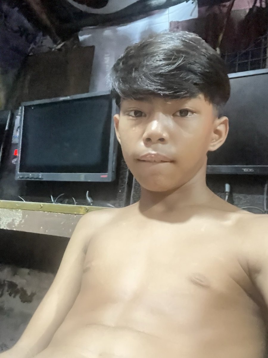 jamesestrada28's tweet photo. hi💦 https://t.co/YrFxVV8p6V