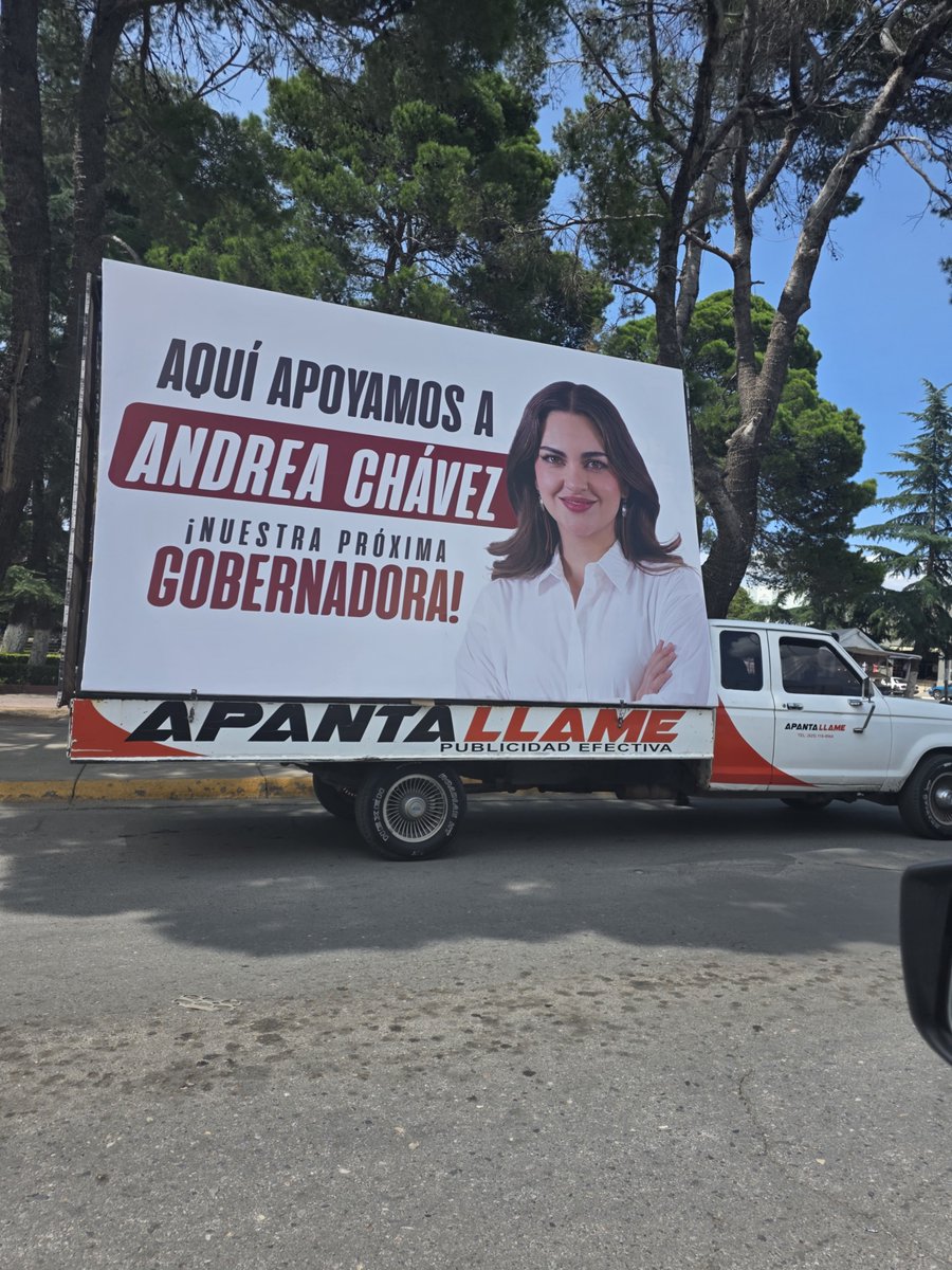 VICGZZA's tweet photo. @JJDiazMachuca @CitlaHM Andrea Chávez en Cuauhtémoc, Chihuahua invitando a acto de proselitismo con su imagen y audio. https://t.co/Uoa1FLVmfv
