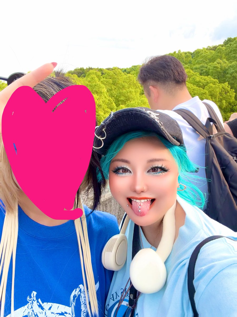 Ho_ya_G's tweet photo. 疲れでまる2日？3日？爆寝してた〜まだまだ夢見心地で頭ふわふわ︎︎︎︎☁🫠🫠

ハイコミしてくれた方ありがとうございました！！！！🩵🩵🩵
会いたい人に会えてまじ嬉しかった✨💕

#GLAY #GLAY幕張 #WLHS #HAPPYSWING https://t.co/CFSp9NIbHI