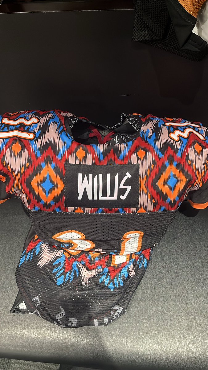 donaldwillis399's tweet photo. @ArizonaRattlers https://t.co/sZG98XlpsB