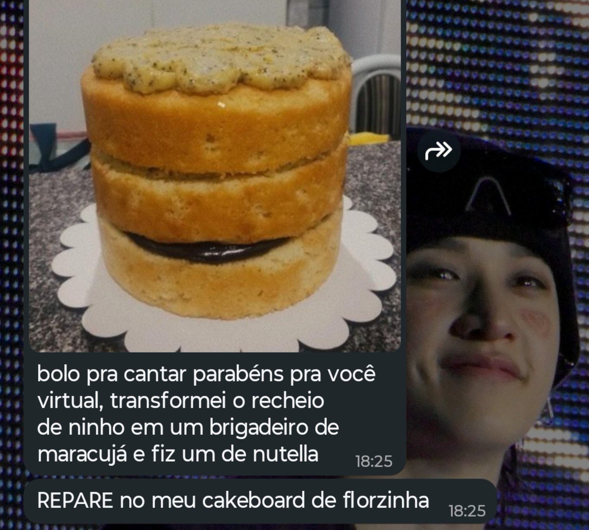 skzphria's tweet photo. pov seu aniversário é amanhã e sua amiga fez um bolo pra você 😭😭😭😭😭 https://t.co/wDmCThXHsz
