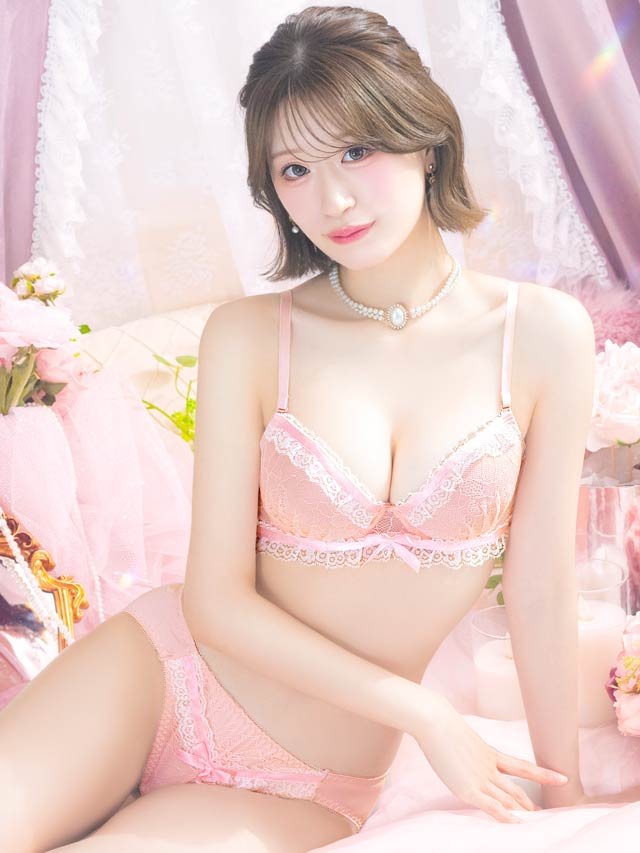 mymystyletech's tweet photo. 【DRW】パステルレースフリルブラジャー&フルバックショーツ
#上西怜
 #下着

やわらかいパステルカラーのレースがガーリーな雰囲気漂うランジェリー。カップにあしらったリボンテープとバイカラーのレースフリルが甘くて可愛いポイント◎ショーツは普段使いしやすいフルバック仕様。ヒップ全体を包み込み快適な履き心地です♪