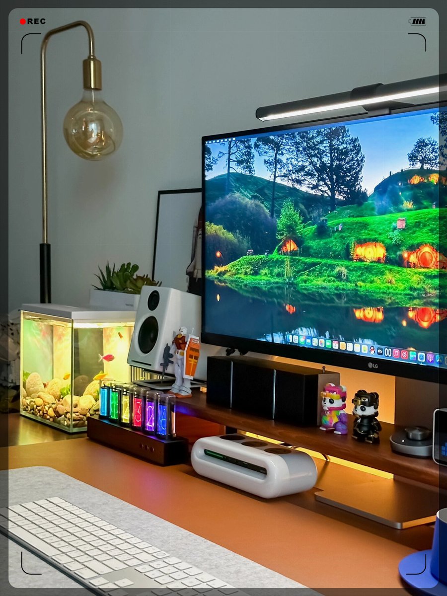 Grexielle1's tweet photo. Transform your work desk into a calm productivity zone—less clutter, more focus, and that little plant that makes every workday brighter. #DeskInspo #WorkFromHome https://t.co/PFPm6ubKEq