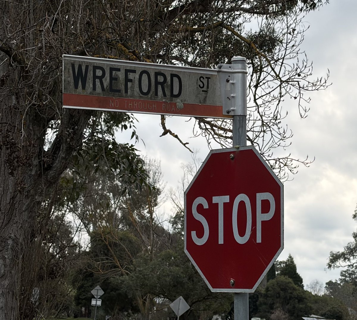 CLAN_AU's tweet photo. Look who’s name I saw on a street sign while I was on holidays in the #highcountry of Victoria
WREFORD wow
@MarkCleeve Can you show your Dad please
My phone ☎️ will be off due to a small operation happening today
Back on deck Friday
😁💙💛👕🙃
##Welshnames https://t.co/WR1R73c1rf