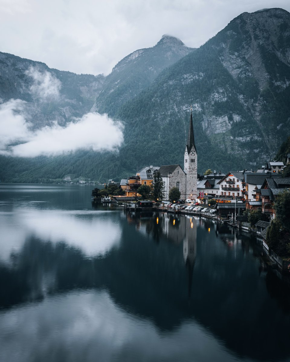 echoesofworld's tweet photo. Hallstatt, Austria https://t.co/j7kdlJ9uRr