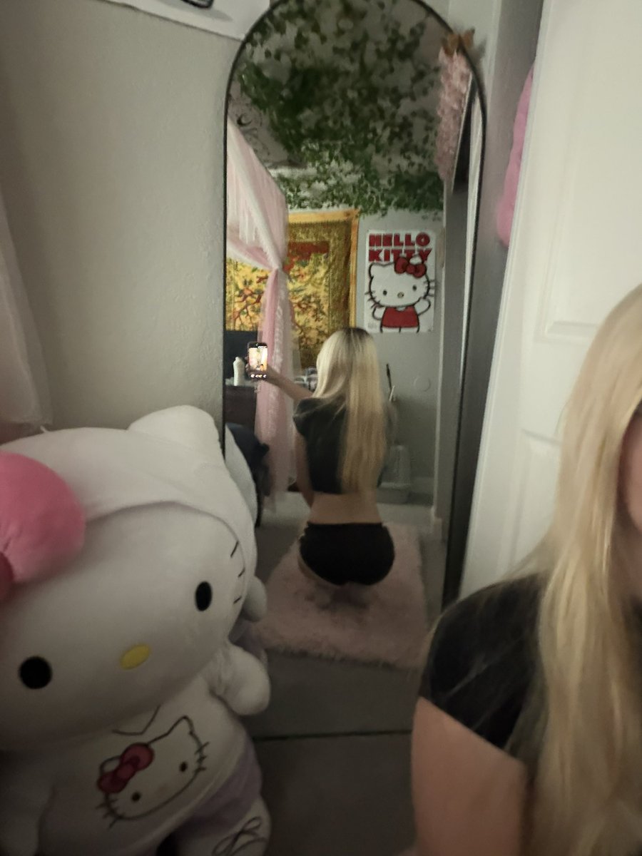 starbefilming's tweet photo. Too tea #nsfwtwtًً #selling #trending https://t.co/aE0UsX2GSe