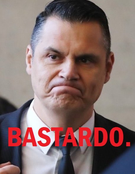 BrennusVaccare1's tweet photo. Nah . Sólo el  Paco es bastardo
#PacoBastardo https://t.co/cqAR316E8K