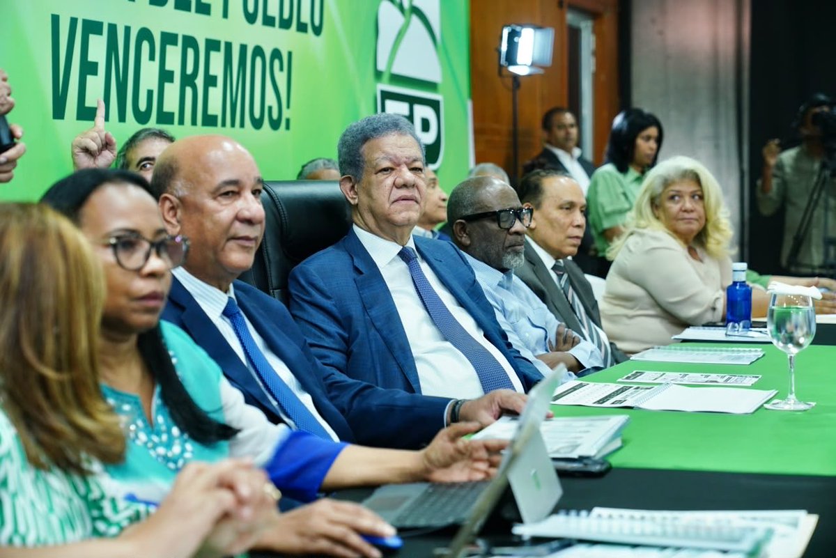 BautaRojas's tweet photo. El compromiso ha sido renovado y extendido a todas las estructuras del partido; esta revolución organizativa es el puente hacia la victoria en el 2028. ¡Trabajar para ganar! https://t.co/rWf3hYI7ZT