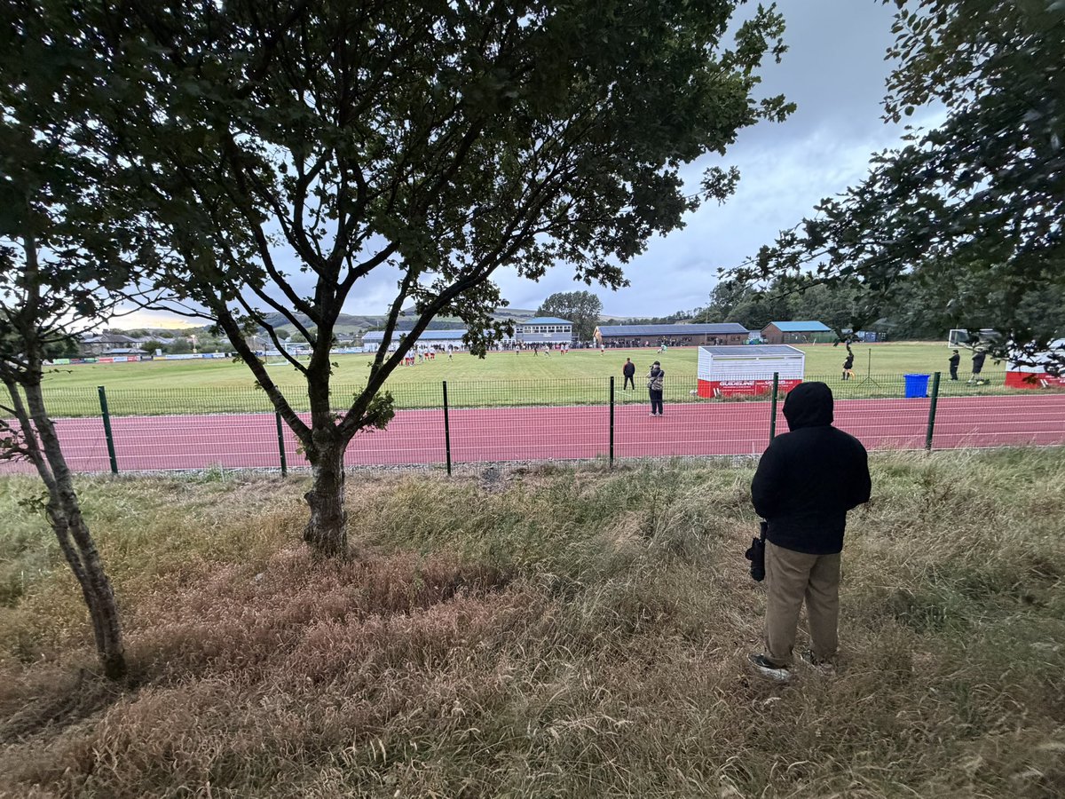 scorbishley92's tweet photo. A 3-2 home win for Rossendale FC in the Rossendale derby against Haslingden St Mary’s. @westlancsleague  Felt like summer had come to an abrupt end! 🌧️ 💨 https://t.co/hyb3tC9Vuc
