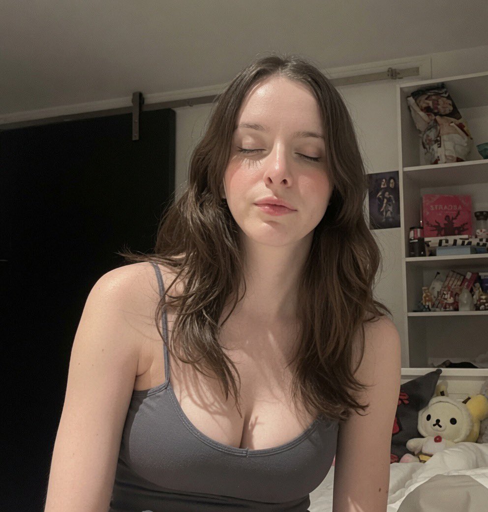 Thrixgg's tweet photo. Cum trib this slut 😵‍💫 #nsfwtwt https://t.co/jpKLgXBEN2