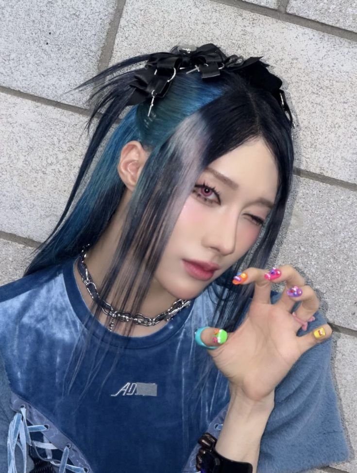 guknuit's tweet photo. you can bring back only one of these rui wigs, choose ur fighter https://t.co/wyytXRXbvk