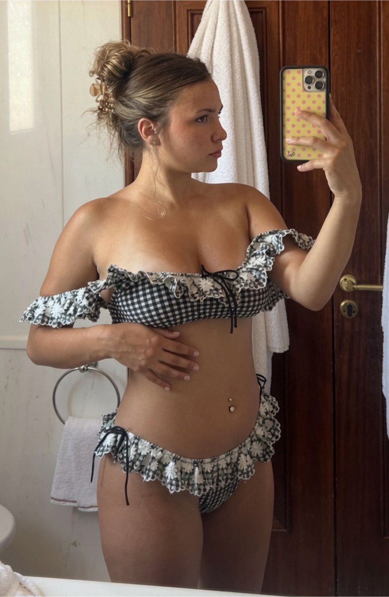 Thrixgg's tweet photo. Cum on this slut 😵‍💫 #nsfwtwt https://t.co/nmULThY3Rj