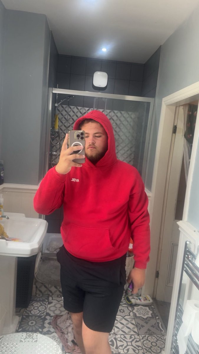 AnneSpank_'s tweet photo. they call me little red riding slut, why don’t I come ride you 😈🌶️

#GayContentCreator #GayExplicit https://t.co/9RvJEzQTNH