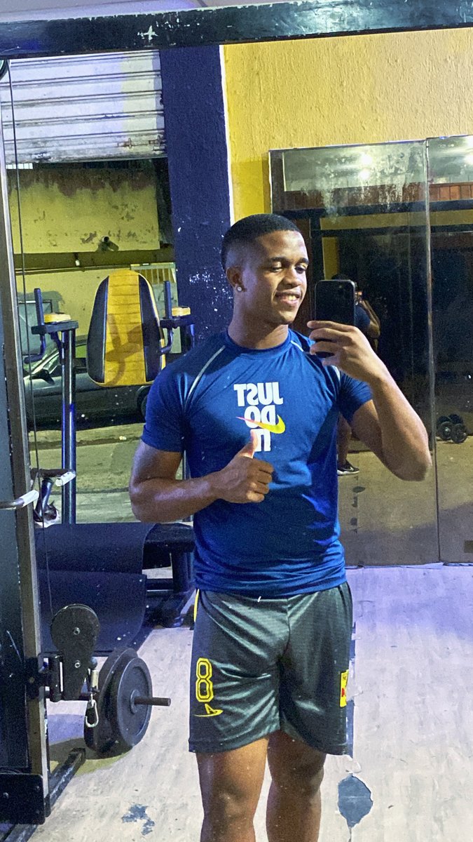 Raio_18r's tweet photo. Treinão!🥵 https://t.co/W0D7bhpH8I
