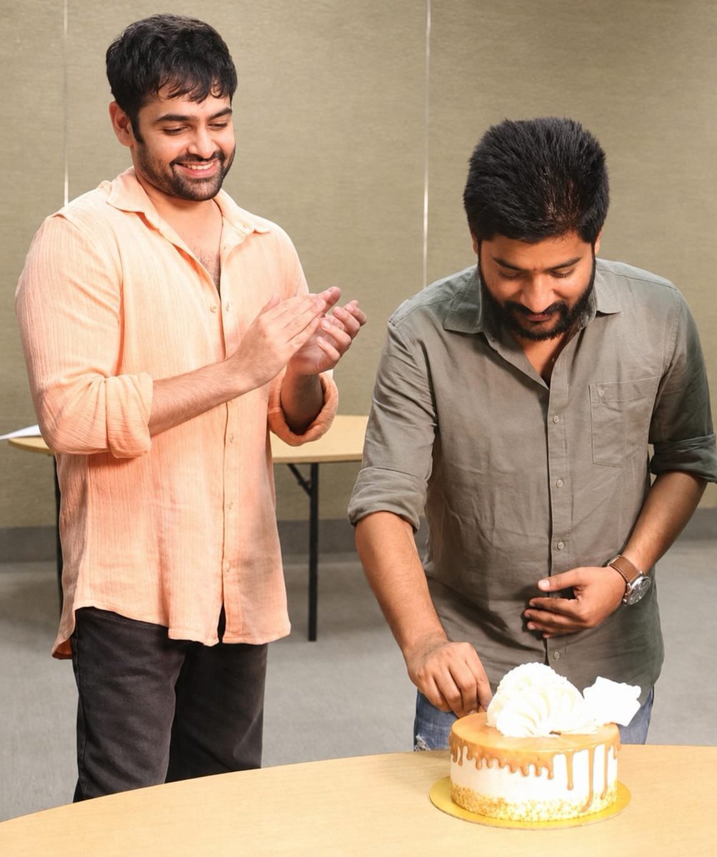 RapoVeera's tweet photo. @imchanukya @imchanukya Happiest Happiest Birthday Anna 🔥😎🥰 https://t.co/gBZhA5sTWd