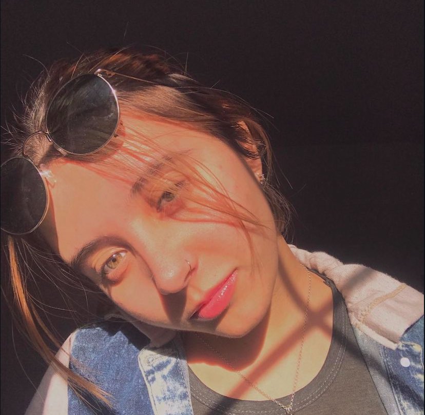belroldn's tweet photo. LLEGUE TARDE pero soy bel🇺🇾 ex benzaorta pero borre la cuenta, sigo a luli desde el 2021 yyy no se q mas poner eee la hice reír con uno de mis videos (mi mayor logro ahre) enfin siganme soy piola aunq tenga cara d culo <3 #integracionlulier https://t.co/F8HnEaoy0g