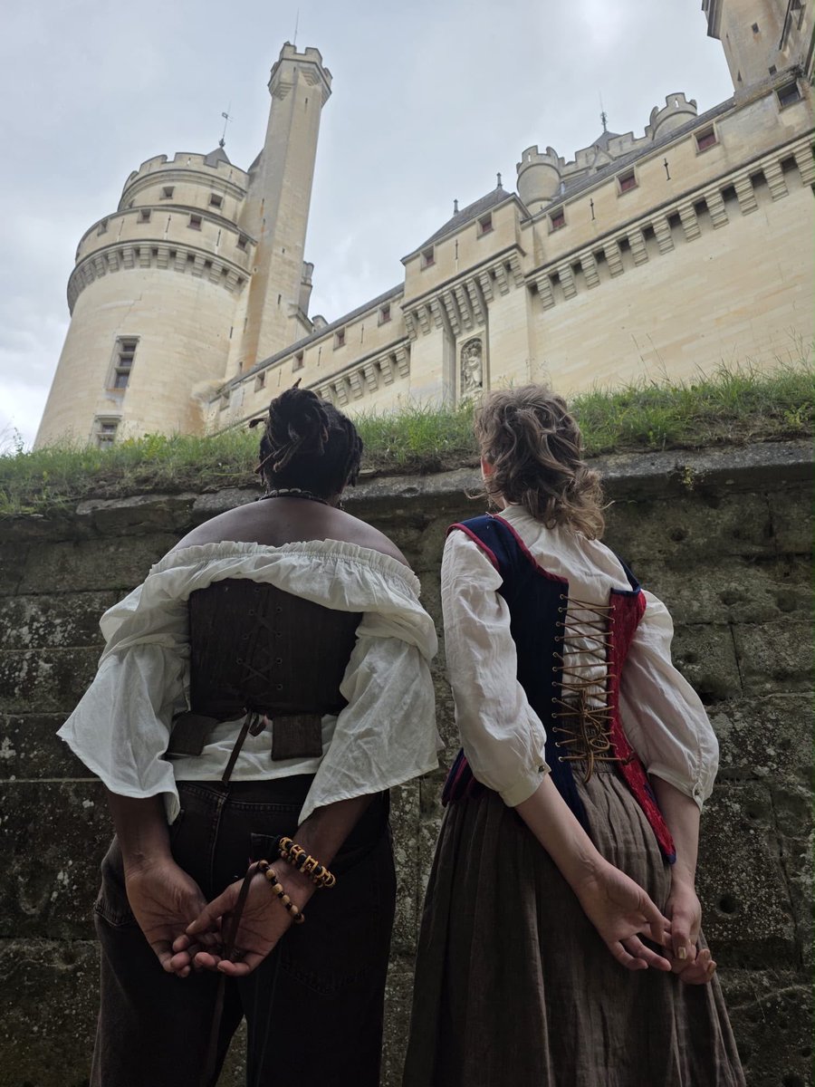 LauLauravian's tweet photo. Oh to be back in Camelot 🥹✨ (last picture featuring @pendragonborn 🌸) https://t.co/pkb4H5B4Up