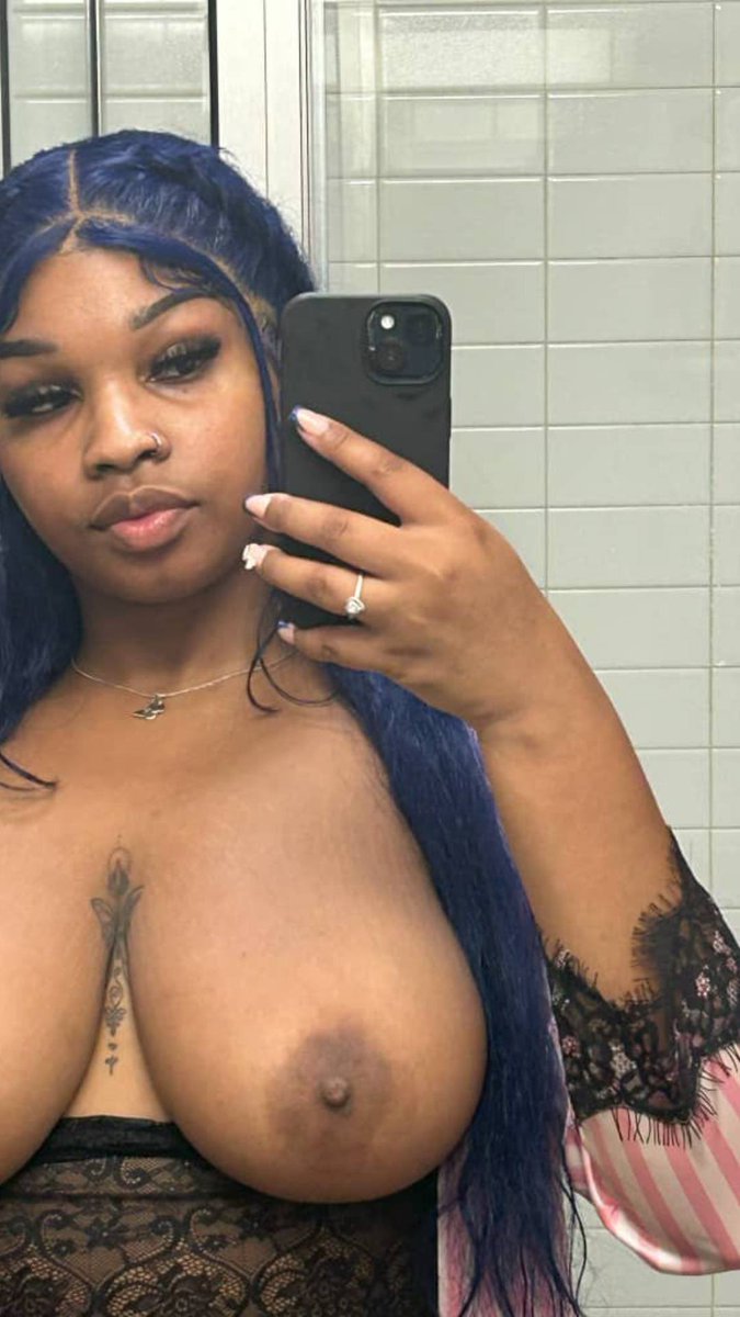 throatslut_6's tweet photo. Available for FaceTime https://t.co/mGjjRmpOm1