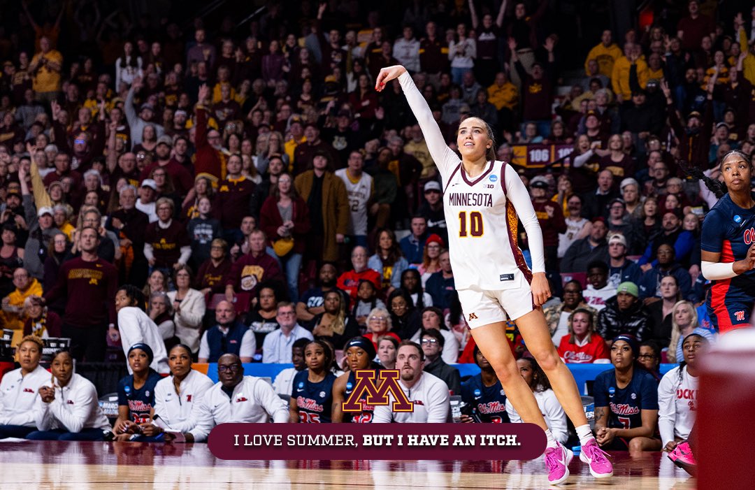 GopherWBB's tweet photo. We love summer but…

#SkiUMah | #Gophers〽️ https://t.co/R8Ca5z41vX