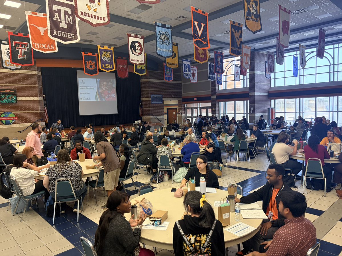 SpringISD_PVA's tweet photo. We had a MAGNIFICENT PVA Job-Alike day today. The energy was refueled, refreshed and ✨READY✨ to go. https://t.co/g0H4T70ded