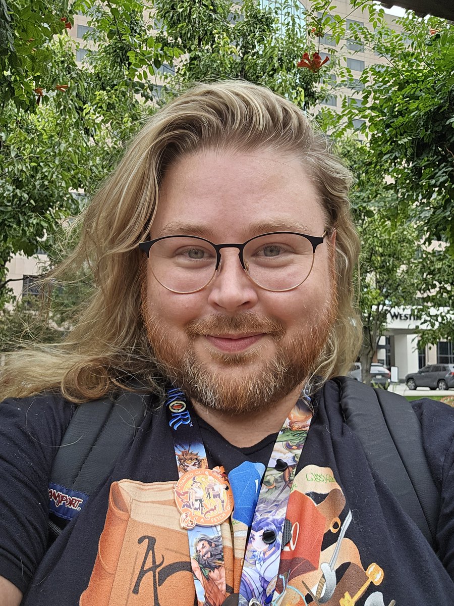 CookieBearNJ's tweet photo. Had a blast @ Gencon this year! Us nerds know how to have fun! At the tables and under the sheets! #nerd #ttrpg #gaymer #nat20 #chub #gay https://t.co/gUXnHN10wR