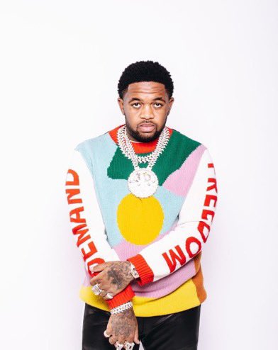 abouthehype's tweet photo. Rema’s “TEA” is produced by Grammy Award-winning producer Mustard. 🏆 https://t.co/bVc9SkGAaR