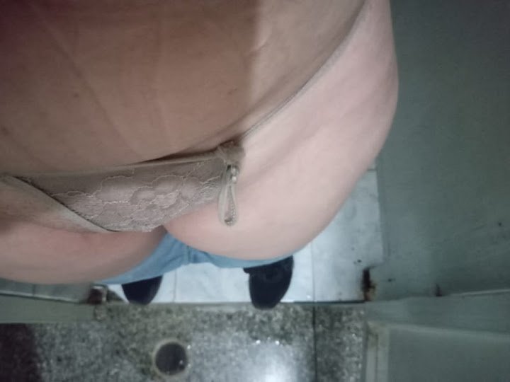 ValenRoblesi's tweet photo. Se me daño una tanga, serán por mis grandes glúteos ? https://t.co/SHiLyHVQXw
