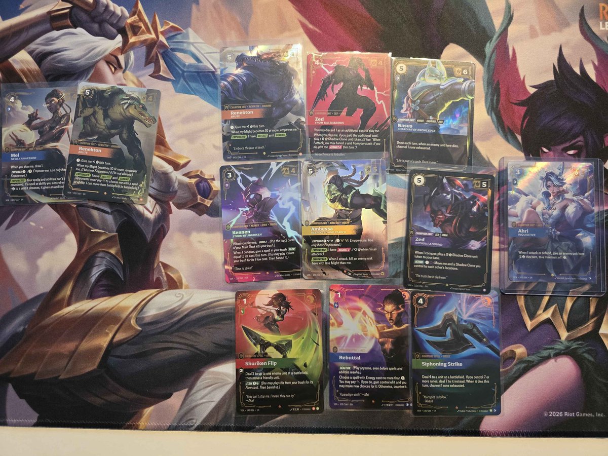 Riftbanding's tweet photo. Petite ouverture du soir

2 très beaux hits de @Daigenn9 et son frère avec Ahri et Akali OVN

Ça change des display avec 2 runes alt 🥴 https://t.co/0zkIFoPYon